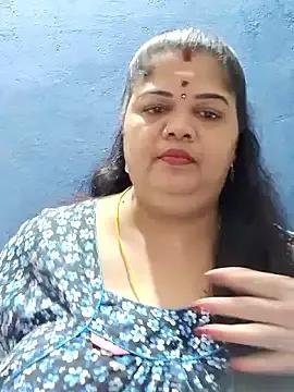 tamilthanushri from StripChat is Freechat