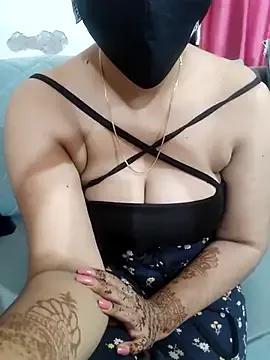 Tara_Golz from StripChat is Freechat