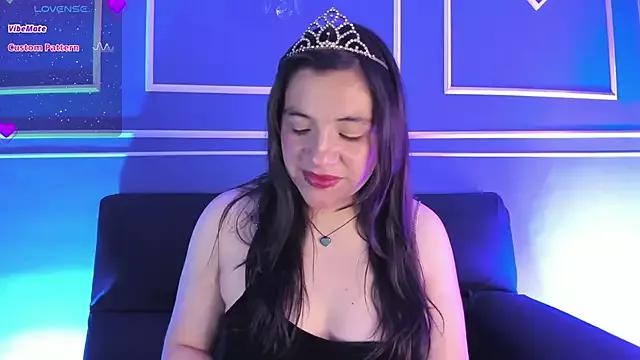 TaraTaylorr from StripChat is Freechat