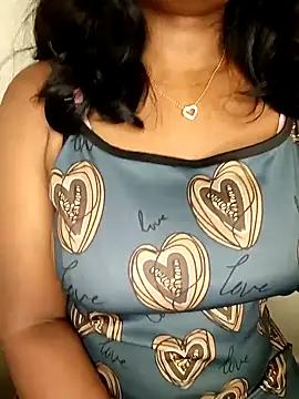 the_hell_girlmallu from StripChat is Freechat