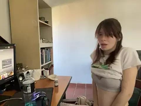 the_holy_t from StripChat is Freechat