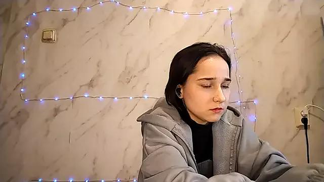 TianaMeiser from StripChat is Freechat