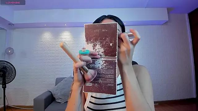Tifanny_Jhoson from StripChat is Freechat