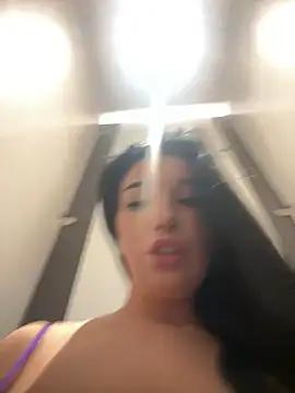 Tisha_Busty from StripChat is Freechat