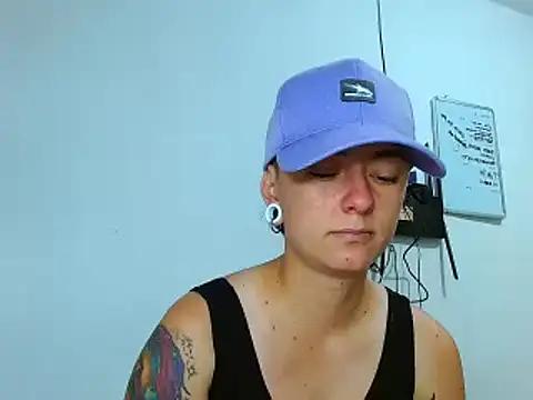 tomboyblue from StripChat is Freechat