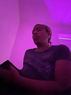 Tu_GataLinda from StripChat is Freechat