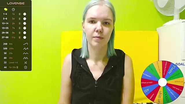 Ultra_Meow from StripChat is Freechat