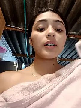 Valen_Person from StripChat is Freechat