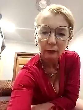 VasylynaLove42 from StripChat is Freechat