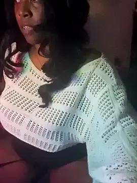 VenezuelaLuxeNoir from StripChat is Freechat