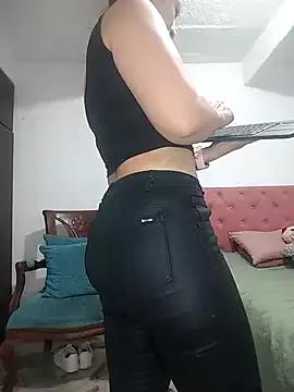 Venus-Wood from StripChat is Freechat