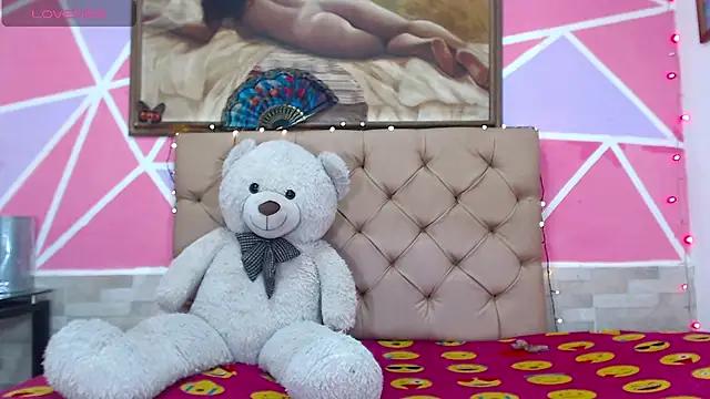 Checkout the world of free chat sex and chat with our steamy slutz, bringing your cherished characters to life with authentic outfits and live productions.