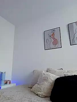VictoriaEvaans_ from StripChat is Freechat