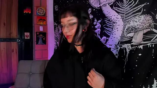 Violetaa_Leee from StripChat is Freechat