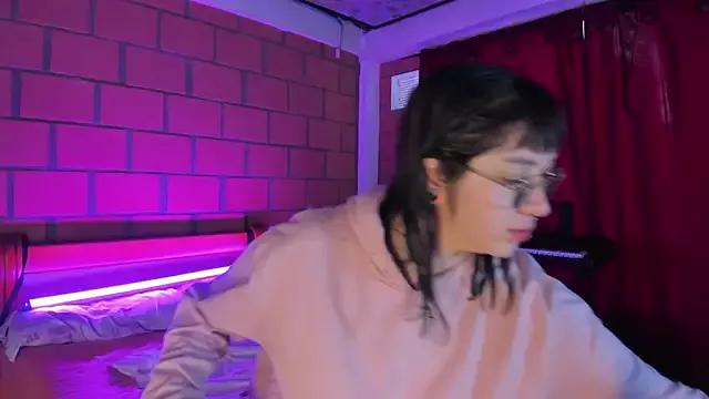 VioletaaLee_ from StripChat is Freechat