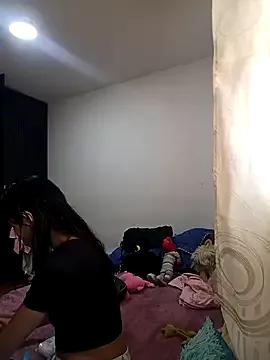 VioletaHolly from StripChat is Freechat