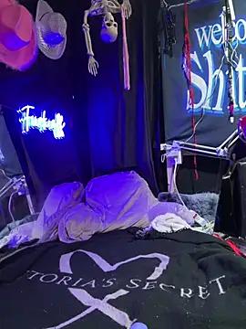 Checkout the world of free chat sex and chat with our steamy slutz, bringing your cherished characters to life with authentic outfits and live productions.