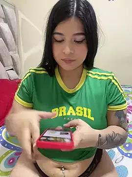 Photos of Vliacoooper2 from StripChat is Private
