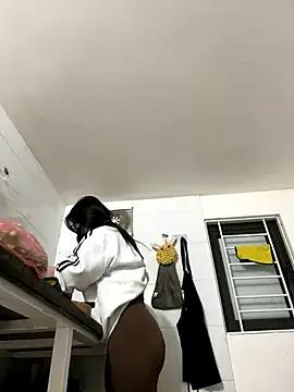 Photos of Vn___CUA from StripChat is Freechat