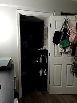 WETTKITTY911 from StripChat is Freechat