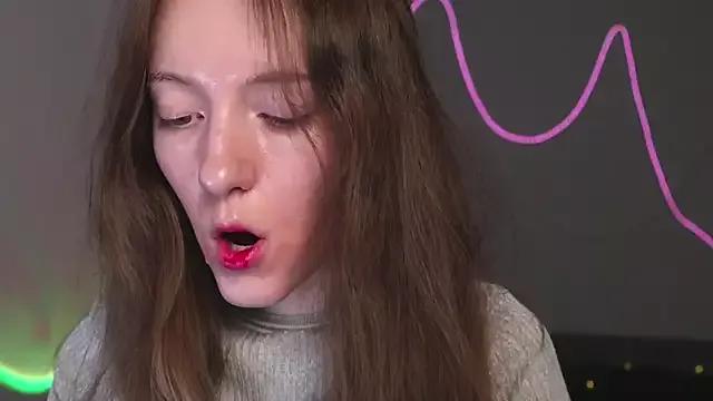 Why_me_stella from StripChat is Freechat