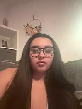 Wild_Busty_Niyah_XX from StripChat is Freechat