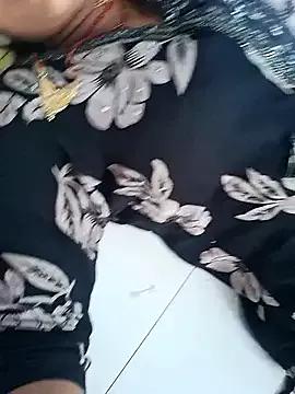 wildradha from StripChat is Freechat