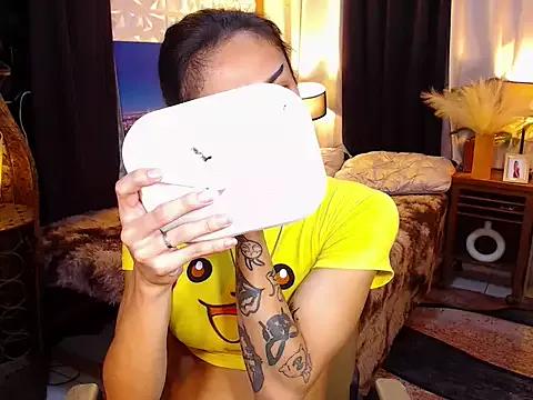 WILDROXIE from StripChat is Freechat