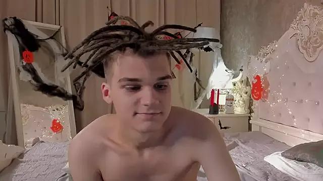 Willie_Miler from StripChat is Freechat
