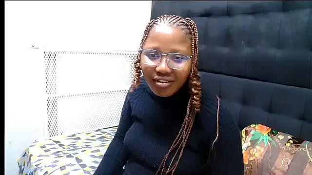 xoxSexyBunnyxox from StripChat is Freechat