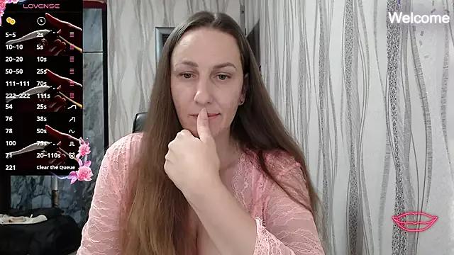 Yevgeshka-Milashka from StripChat is Freechat