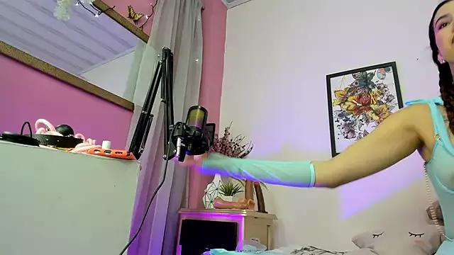 youpinkgirl_ from StripChat is Freechat
