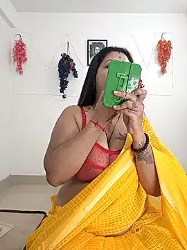 Photos of YOUR_LOVELY-40 from StripChat is Freechat