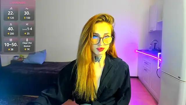 your_tora from StripChat is Freechat