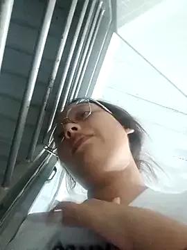 Yourmilker01 from StripChat is Freechat