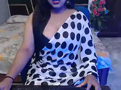 Yours-Mannat from StripChat is Freechat