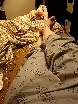 YoursAashi from StripChat is Freechat