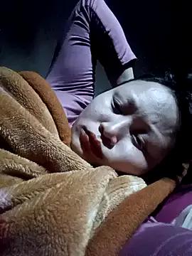 yoyo-mi from StripChat is Freechat